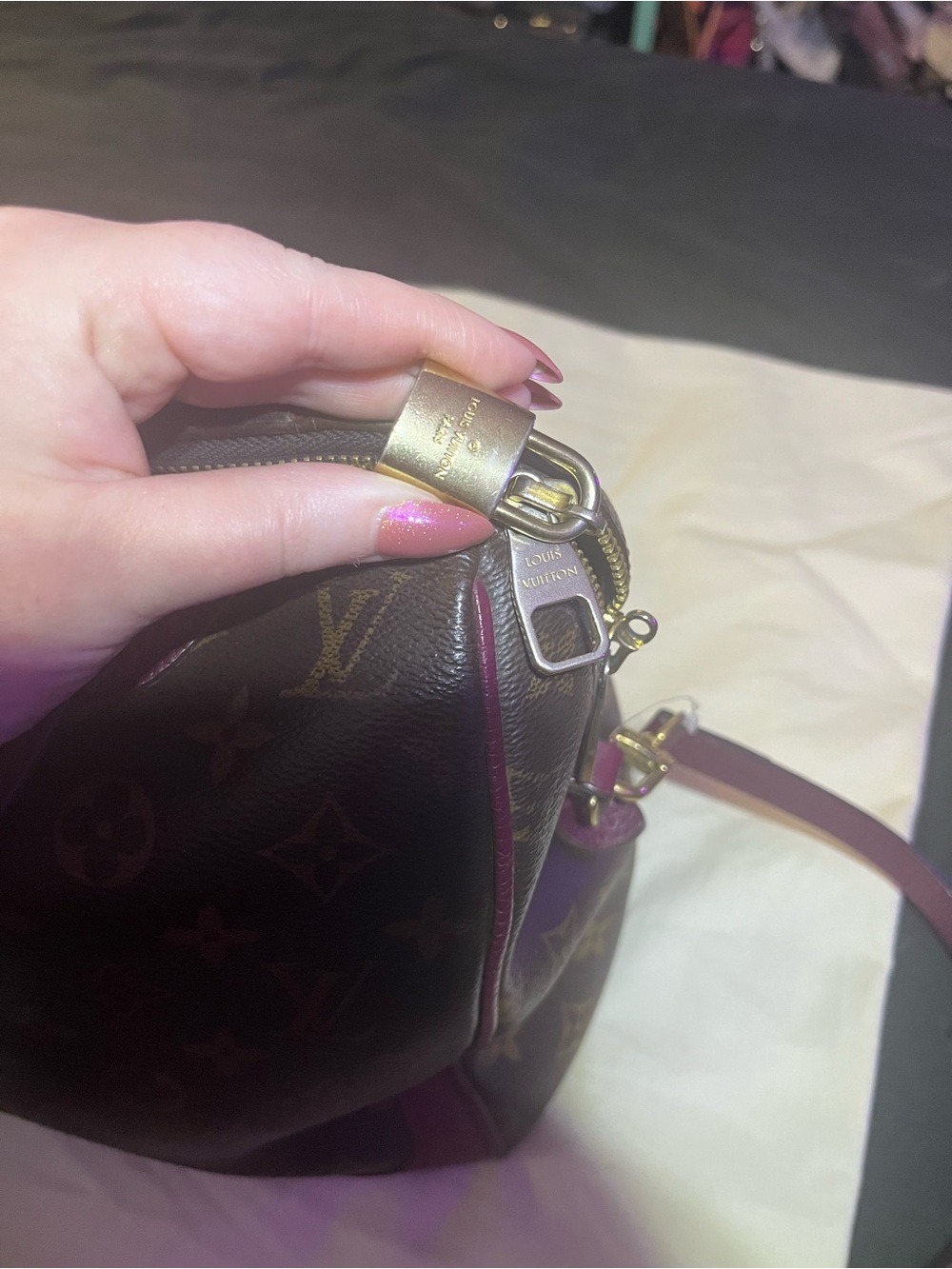 Authentic Louis Vuitton Retiro NM Monogram Canvas And Aurore Leather Trim - Picture 10 of 16